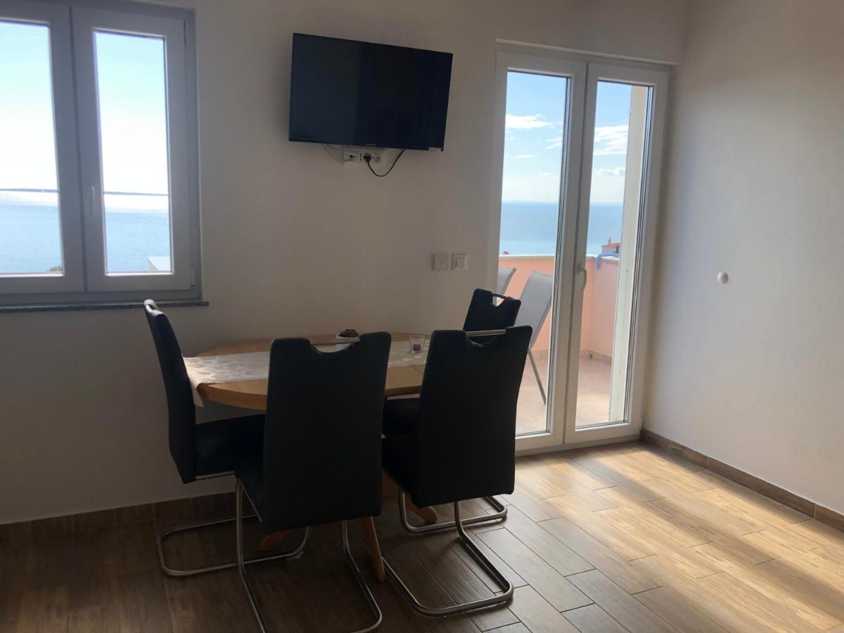 Apartmani Ivana Cres Exterior foto
